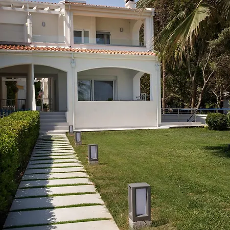 Villa Karidi
