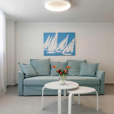 Karidi Villa *
