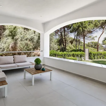 Villa Karidi *