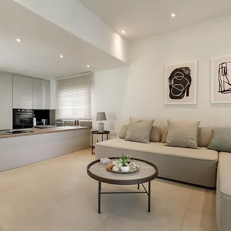 Karidi Villa *